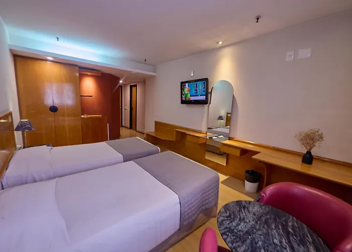Standard Twin Room